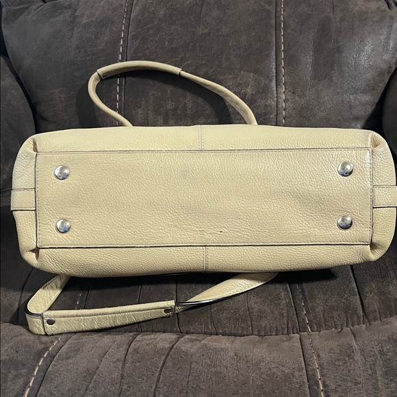 COACH F14686 Penelope light tan Pebbled Leather Double Handle Shoulder Purse - Picture 6 of 10